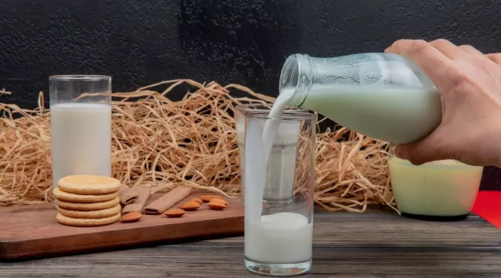Cinco mitos y verdades que debe conocer sobre la leche de vaca Cinco mitos y verdades que debe conocer sobre la leche de vaca