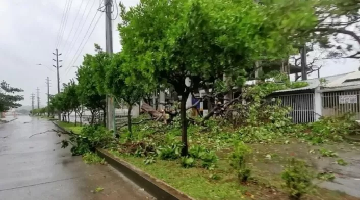 A la ciudadanía se le aconseja evitar acercarse a ríos, quebradas y áreas costeras durante lluvias intensas A la ciudadanía se le aconseja evitar acercarse a ríos, quebradas y áreas costeras durante lluvias intensas