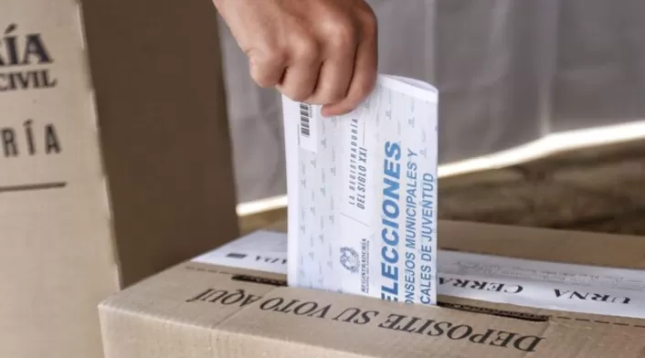 Consejos Municipales y Locales de Juventud Consejos Municipales y Locales de Juventud