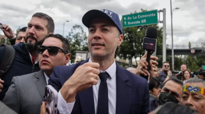 La novela política continúa: Daniel Quintero renuncia a consulta del Pacto Histórico. Expertos discrepan sobre su posible participación en futuras elecciones La novela política continúa: Daniel Quintero renuncia a consulta del Pacto Histórico. Expertos discrepan sobre su posible participación en futuras elecciones