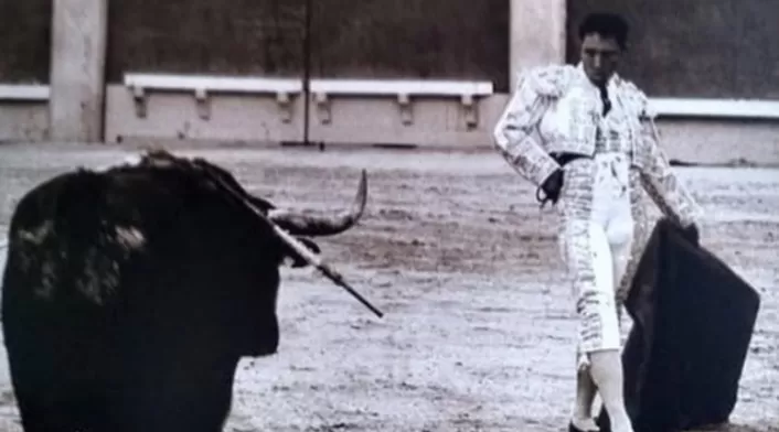 El torero bogotano César Rincón regresa a la plaza de Las Ventas a sus 60 años: "Volví a vivir, volví a soñar" El torero bogotano César Rincón regresa a la plaza de Las Ventas a sus 60 años: "Volví a vivir, volví a soñar"