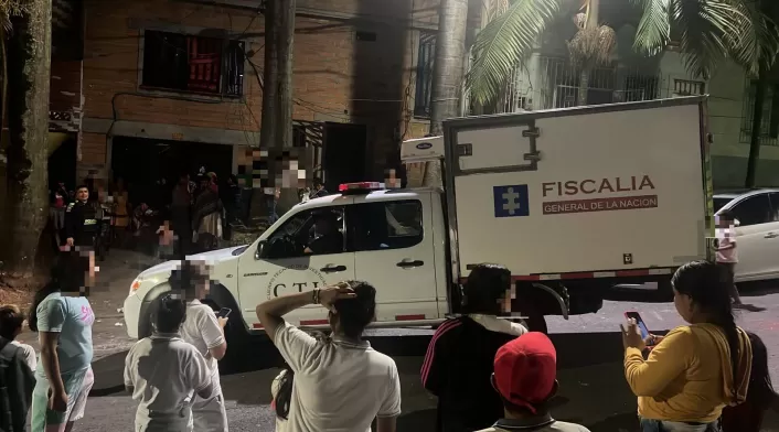 Turista de Bogotá que asistió al concierto de Guns N' Roses fue hallado sin vida en un hostal de Medellín Turista de Bogotá que asistió al concierto de Guns N' Roses fue hallado sin vida en un hostal de Medellín
