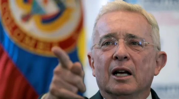 Álvaro Uribe Álvaro Uribe