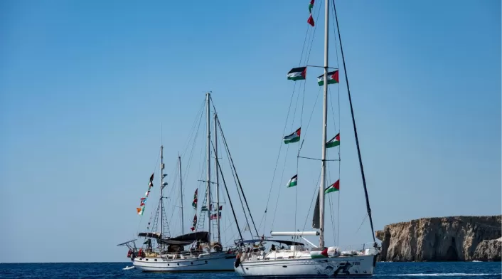 El esposo de Luna Valentina, artista y activista colombiana, revela detalles sobre su participación en la flotilla humanitaria detenida en aguas internacionales. Conexión con Palestina y motivaciones de su esposa en entrevista exclusiva con La FM El esposo de Luna Valentina, artista y activista colombiana, revela detalles sobre su participación en la flotilla humanitaria detenida en aguas internacionales. Conexión con Palestina y motivaciones de su esposa en entrevista exclusiva con La FM