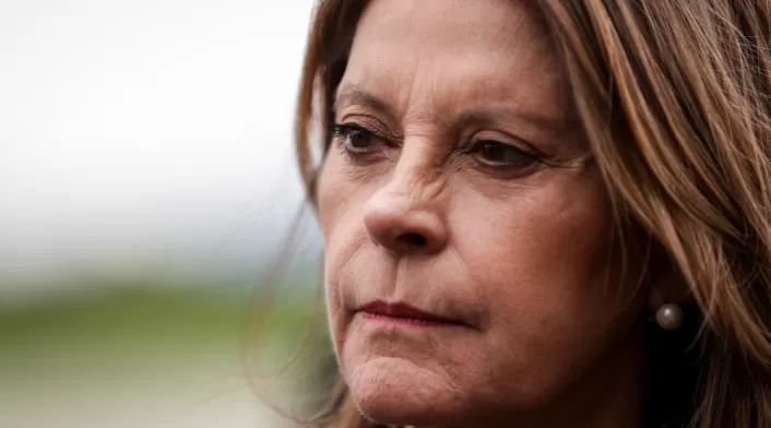 Marta Lucía Ramírez gana tutela contra Gustavo Petro por declaraciones injuriosas. Defensa del buen nombre y reflexión institucional. Marta Lucía Ramírez gana tutela contra Gustavo Petro por declaraciones injuriosas. Defensa del buen nombre y reflexión institucional.