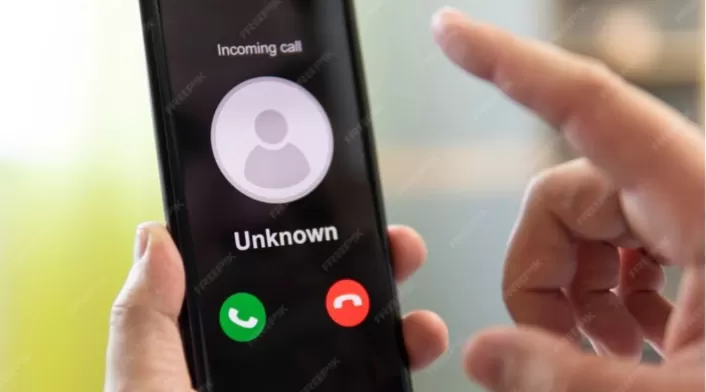 Proteja su privacidad y seguridad con el filtro de llamadas spam en Android e iPhone. Evite fraudes y molestias con esta herramienta fácil de activar. Proteja su privacidad y seguridad con el filtro de llamadas spam en Android e iPhone. Evite fraudes y molestias con esta herramienta fácil de activar.