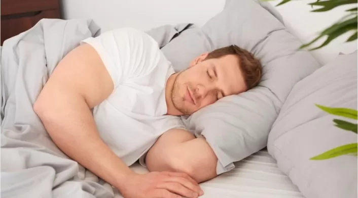 Dormir bien: la clave para combatir el envejecimiento prematuro. Descubre cómo el sueño afecta tu salud y tu apariencia. Dormir bien: la clave para combatir el envejecimiento prematuro. Descubre cómo el sueño afecta tu salud y tu apariencia.