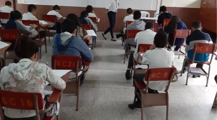 Los colegios deberán incluir contenidos de prevención del tabaquismo en todos los niveles académicos. Los colegios deberán incluir contenidos de prevención del tabaquismo en todos los niveles académicos.