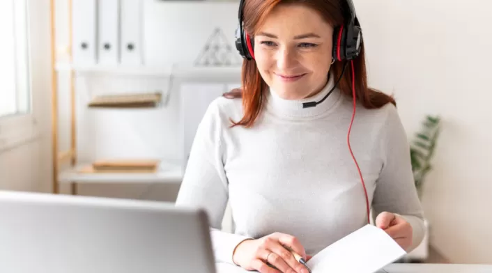 Plataformas como Moodle y Google Classroom impulsan la colaboración en la educación virtual. Plataformas como Moodle y Google Classroom impulsan la colaboración en la educación virtual.