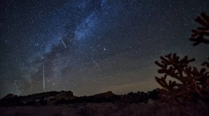 Lluvia de estrellas Dracónicas Lluvia de estrellas Dracónicas