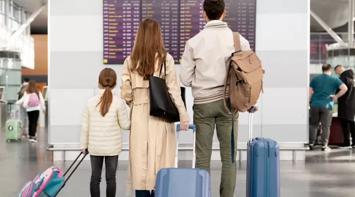 Viajes al exterior con menores de edad Viajes al exterior con menores de edad