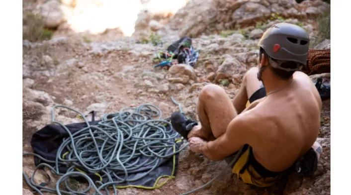 Torrentismo y el descenso en rappel Torrentismo y el descenso en rappel