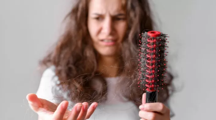 Campaña "Alopecia areata: nada que esconder, todo por vivir". Expertos buscan concientizar sobre esta enfermedad autoinmune que afecta a miles de colombianos Campaña "Alopecia areata: nada que esconder, todo por vivir". Expertos buscan concientizar sobre esta enfermedad autoinmune que afecta a miles de colombianos