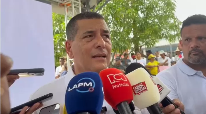 Declaraciones a medios de comunicación Declaraciones a medios de comunicación