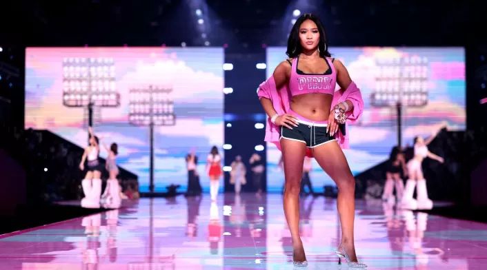 La gimnasta artística y modelo estadounidense, desfiló en el Victoria’s Secret Fashion Show 2025 La gimnasta artística y modelo estadounidense, desfiló en el Victoria’s Secret Fashion Show 2025