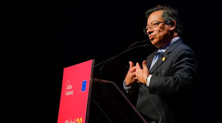 Desde Bruselas, el jefe de Edstado, Gustavo Petro insistió en la defensa de la democracia del mundo. Desde Bruselas, el jefe de Edstado, Gustavo Petro insistió en la defensa de la democracia del mundo.