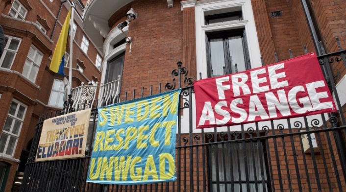 Assange-LAFm-AFP.jpg