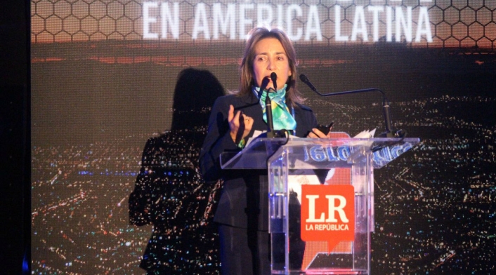 Astridalvarezlafm.jpg