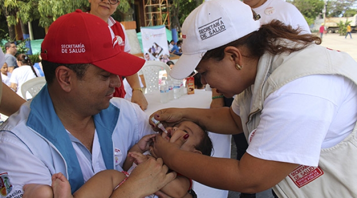 AtlánticoVacunaciónSuminLAFM.jpg