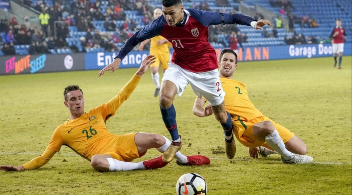 Australia-@Socceroos-LA-FM.jpg