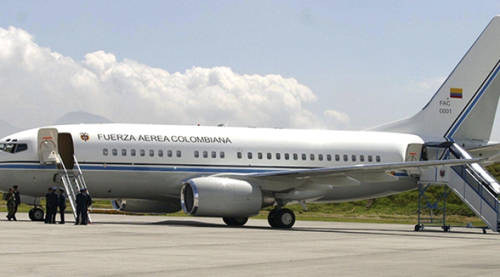 Avión-presidencial-LA-FM-Colprensa.jpg
