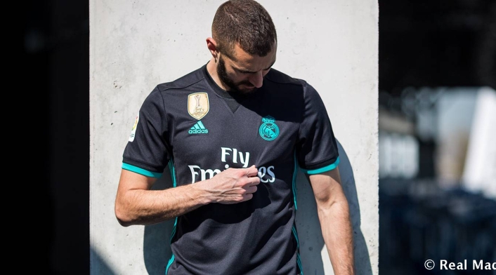 BENZEMA-GALERIAThumb.jpg