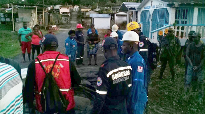 BomberosQuibdoMinaSuministrada.jpg
