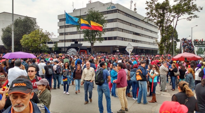 CUT-@cutcolombia-LA-FM.jpg