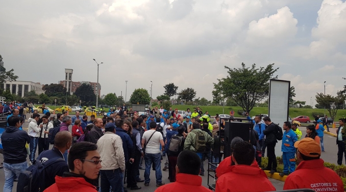 Cabildo-@SindicatoETB-LAFM.jpg