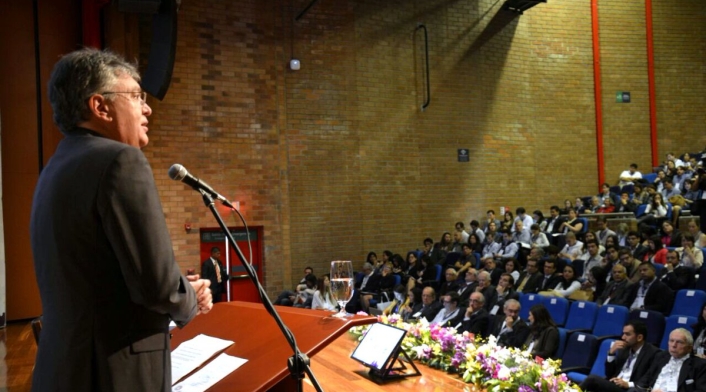 Cardenas-LAFm-@MauricioCard.jpg