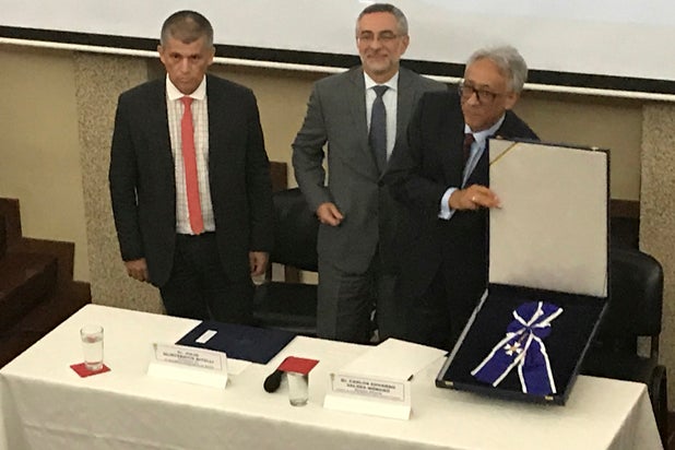 Carlos-Valdés-director-de-Medicina-Legal-LA-FM-.jpg