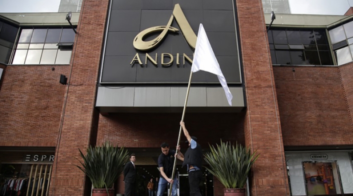 Centro-Comercial-Andino-LAFM-Colprensa.jpg