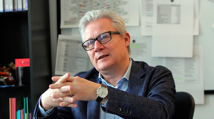 Christoph-Harnisch-colprensa.jpg