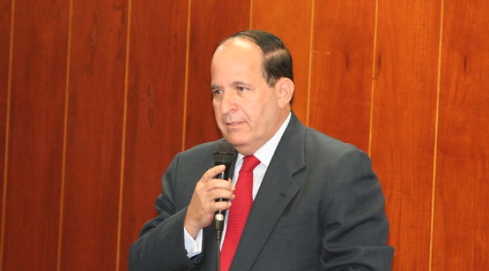 Colp_HF2620.jpg