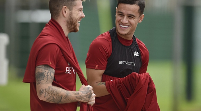 CoutinhoLiverpoolFotoOficial.jpg