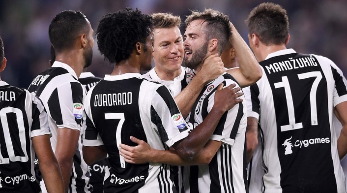 Cuadrado-LA-FM-@juventusfc.jpg