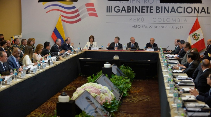 Cumbre-@MinMinas-LAFM.jpg