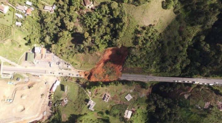 DerrumbeSantaFedeAntioquiaSuministradaFM-e1514977897443.jpg