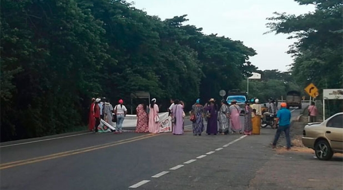 Docentes-Guajra-@ZonaGuajiraTwit-.jpg