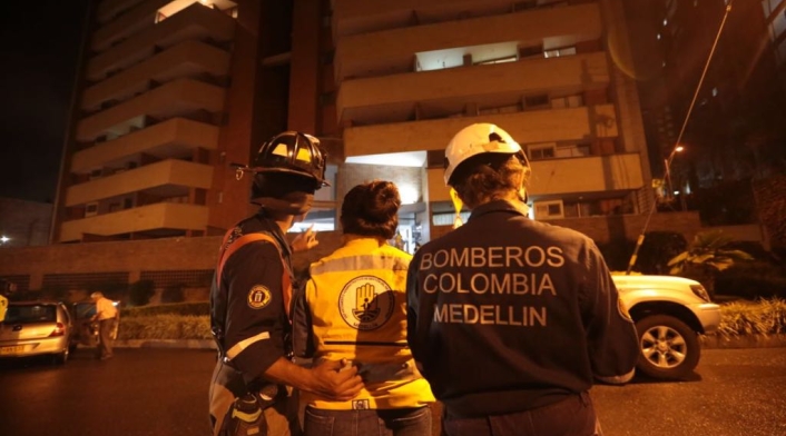 EDIFICIO-AGRIETADO-2.jpeg