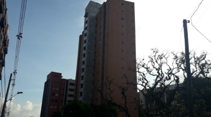Edificio-de-Medellín.jpg