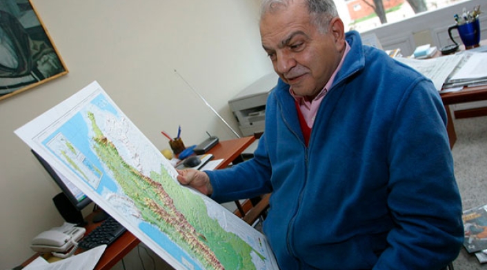 Emilio-Yunis-Colprensa.jpg
