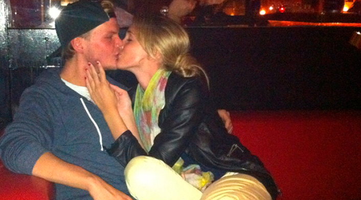 Emily-Goldberg-y-Avicii-Instagram.png