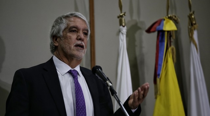Enrique-Peñalosa-Colprensa-Luisa-González.jpg