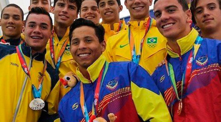 Equipo-natación-colombiano.jpg