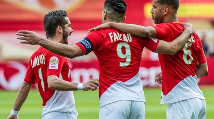 Falcao-AS-Moncao.jpg