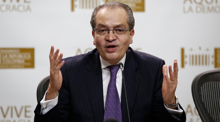 Fernando-Carrillo-Foto-Colprensa-Luisa-González.jpg