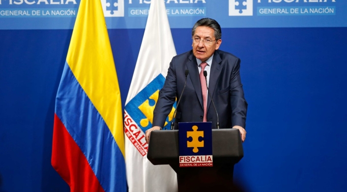 FiscalNestorHumbertoMartinezFotoOficial1.jpg