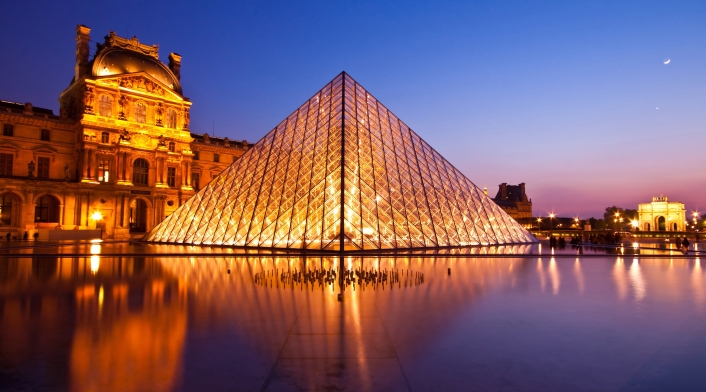 Foto-Museo-del-Louvre.jpg
