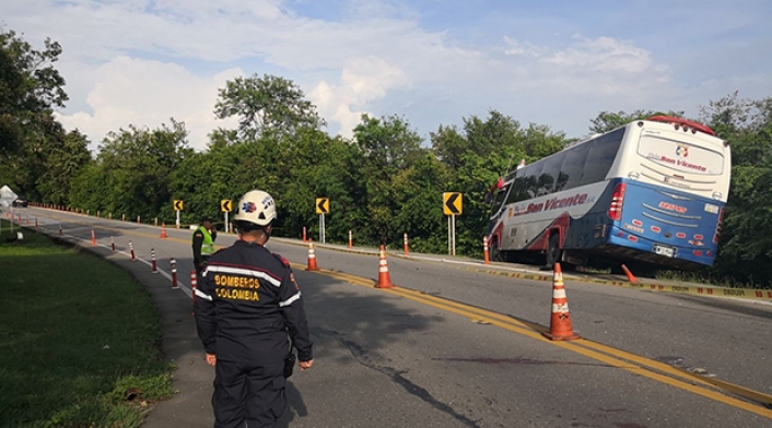 Girardot-LA-FM-Bomberos-.jpg
